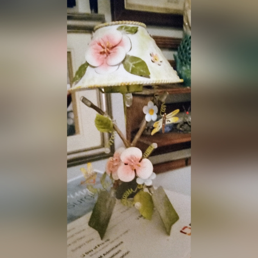 Dragonfly Tea Light Lamp